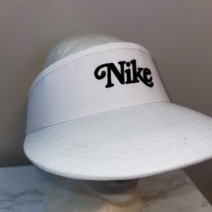 Nike Visor - new no tags